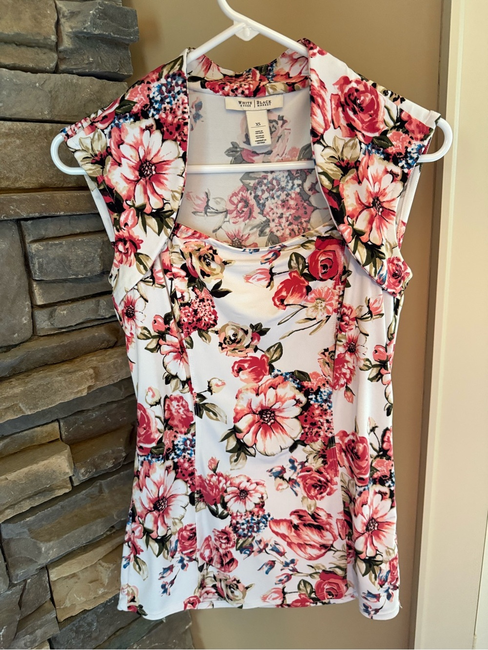 White House Black Market Floral Sleeveless Top in White, Pink and Blue
